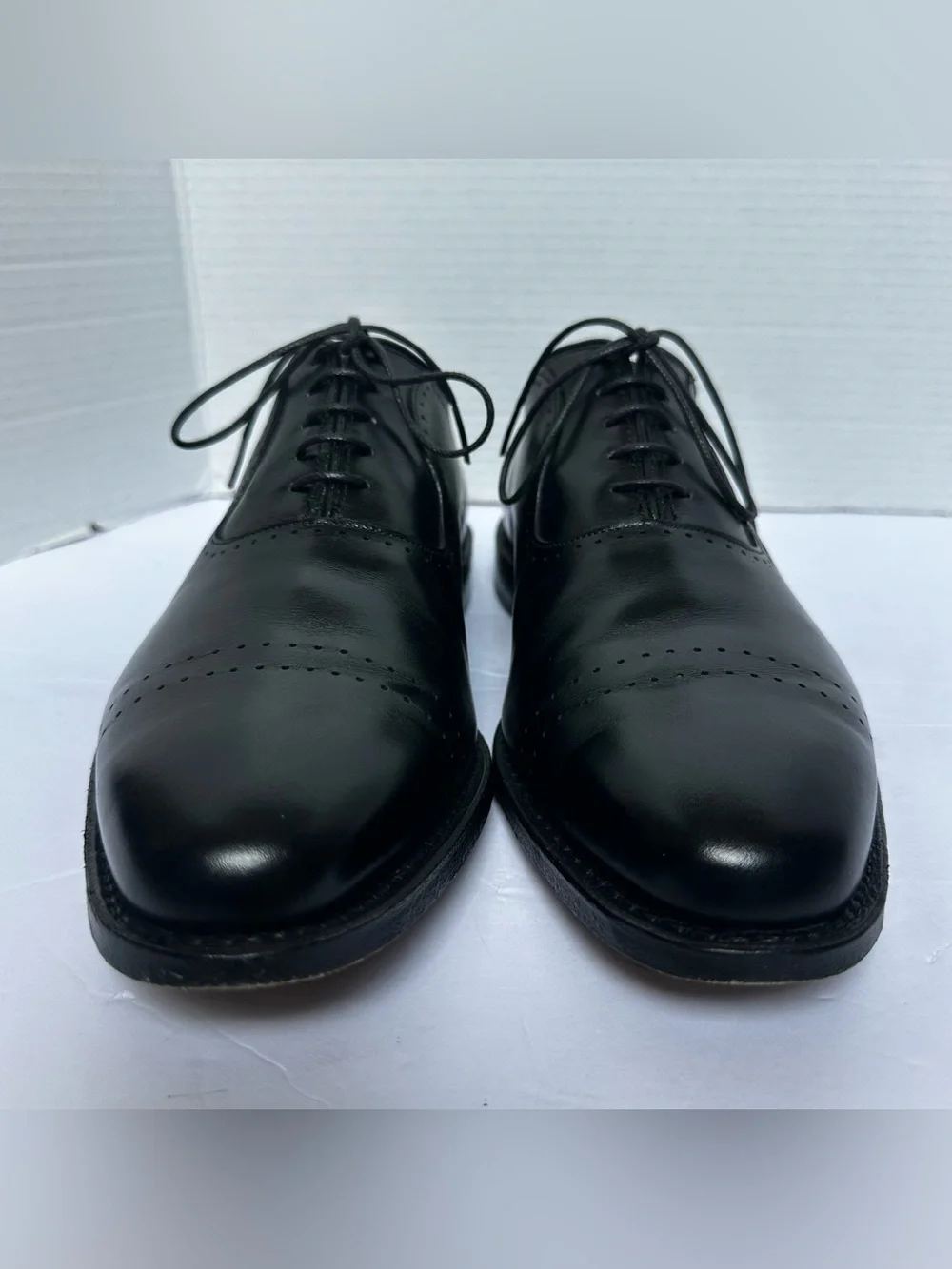 Allen Edmonds Men’s Black Vernon Almond Toe Leather Dress Oxford Shoes- Size 11